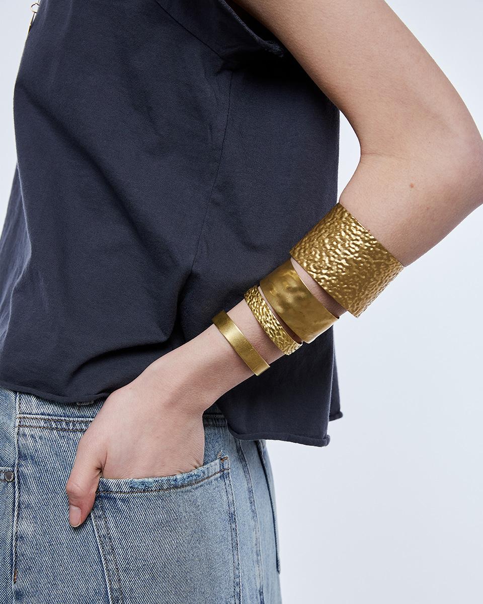 Extra Gold Rigid Gravel Bracelet