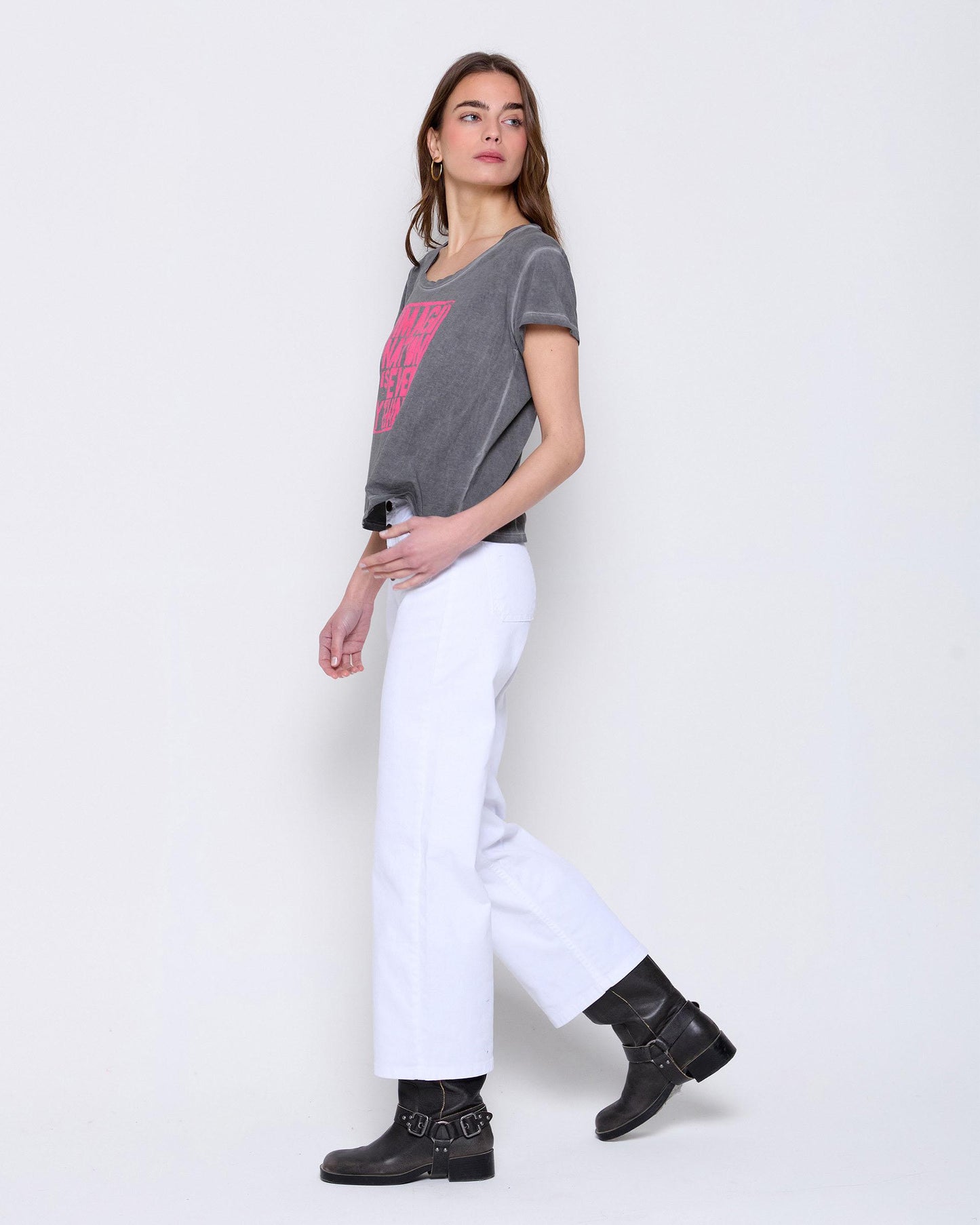 High Waist Jeans with Pockets in White