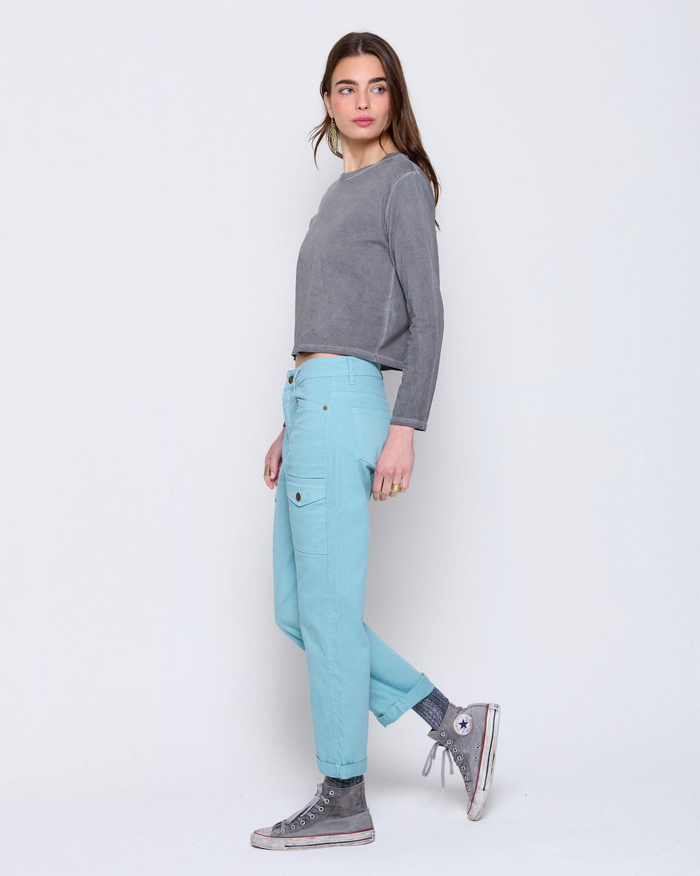 Jeans with contrasting pockets in water green