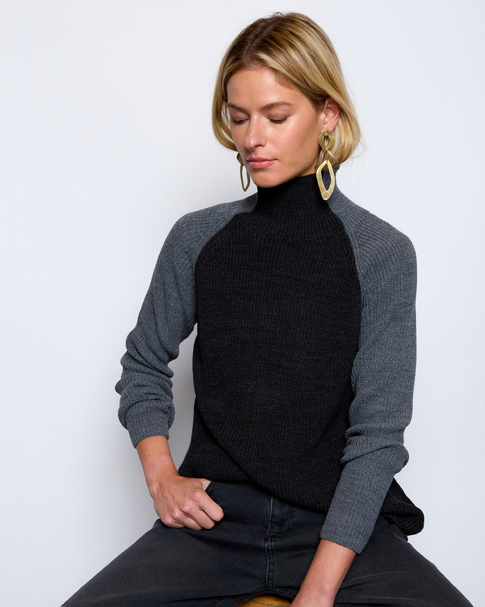 Anthracite Two-Tone Turtleneck Sweater